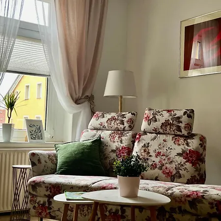 Stilvolles 3 Zi Im Musikerviertel Niederdorla