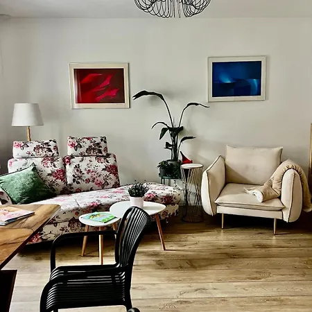 Stilvolles 3 Zi Im Musikerviertel Apartment