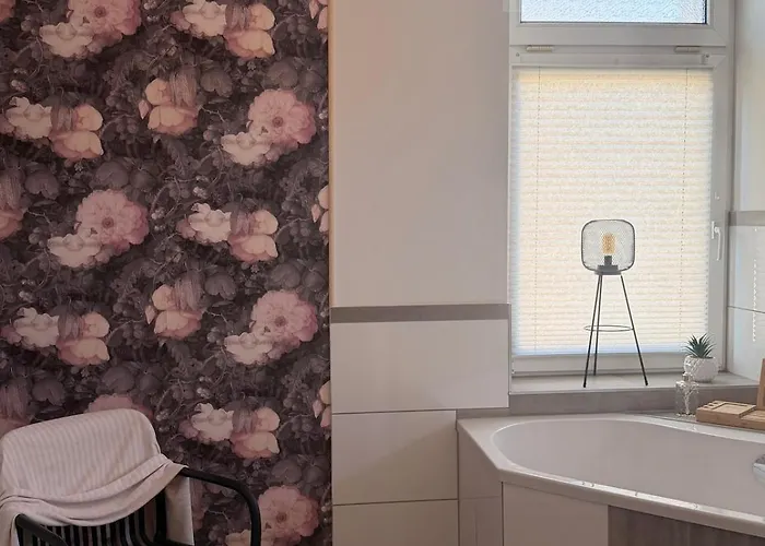 Stilvolles 3 Zi Im Musikerviertel Apartment Niederdorla