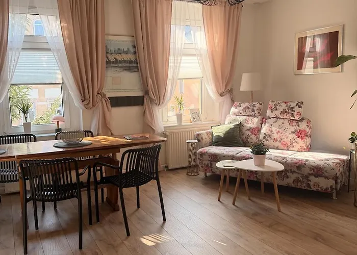 Stilvolles 3 Zi Im Musikerviertel Apartment Niederdorla